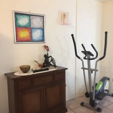 Locazione Turistica Lea Apartment